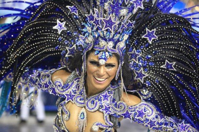 brazil-carnival-rio-costumes