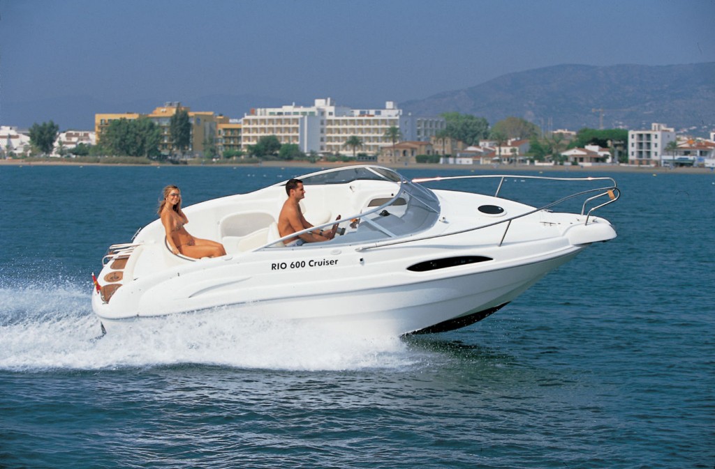 Inte för sent att lyxa med hyrd båt - Mens World